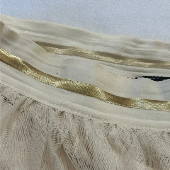 Metrowear crème tool skirt with gold embellishments - Picture 4 of 8